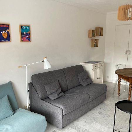 Studio Climatise Et Piscine En Bord De Mer Roquebrune-Cap-Martin Luaran gambar