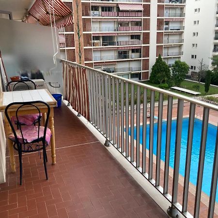 Studio Climatise Et Piscine En Bord De Mer Roquebrune-Cap-Martin Luaran gambar
