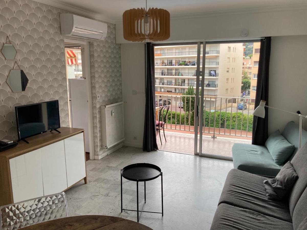 Studio Climatise Et Piscine En Bord De Mer Roquebrune-Cap-Martin Luaran gambar
